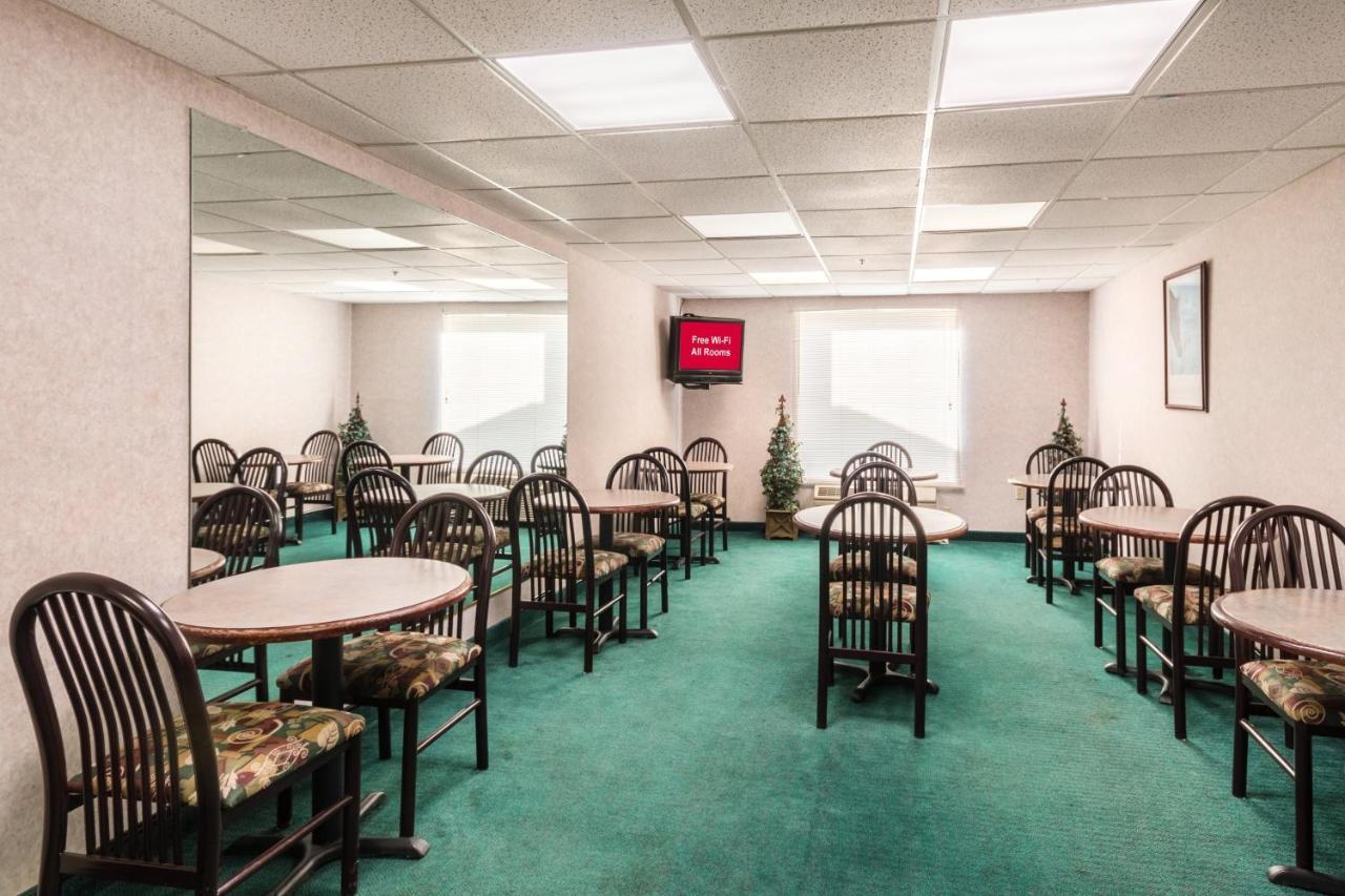Red Roof Inn Morehead Kültér fotó
