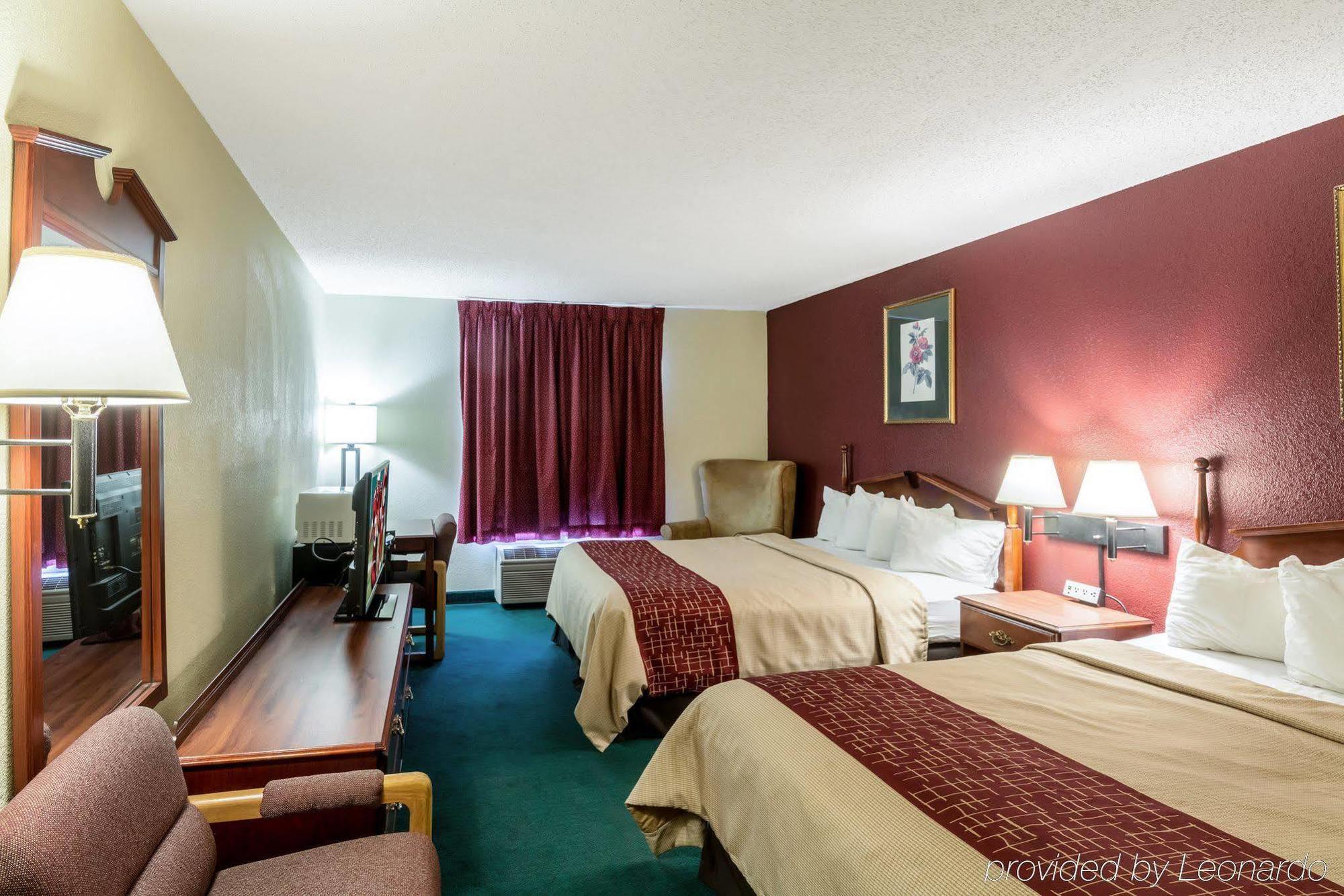Red Roof Inn Morehead Kültér fotó