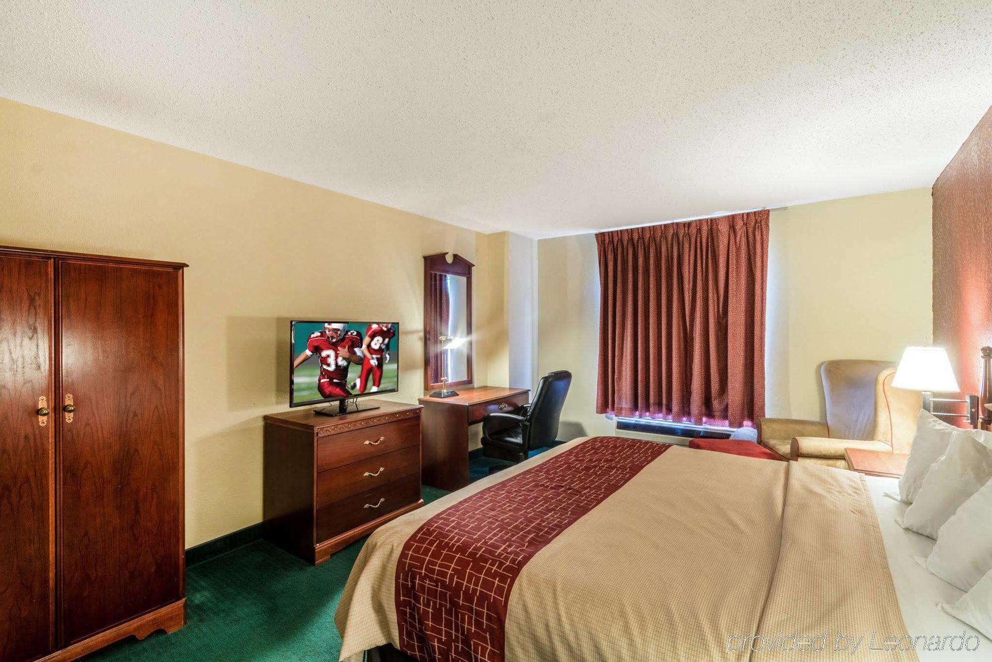 Red Roof Inn Morehead Kültér fotó